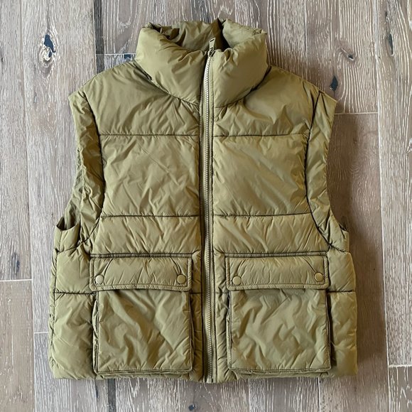Zara Jackets & Blazers - ZARA Cargo Puffer Vest S - Excellent condition